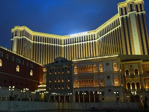 Mười sòng bạc trên đất liền tốt nhất bên ngoài Las Vegas