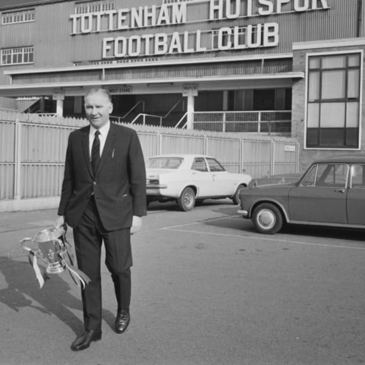Bill Nicholson: Mr Tottenham Hotspur, the First Double Winning Manager of the 20th Century - Sports Illustrated