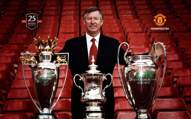 Sir Alex Ferguson - Tiểu sử, sự nghiệp cầu thủ chuyên nghiệp